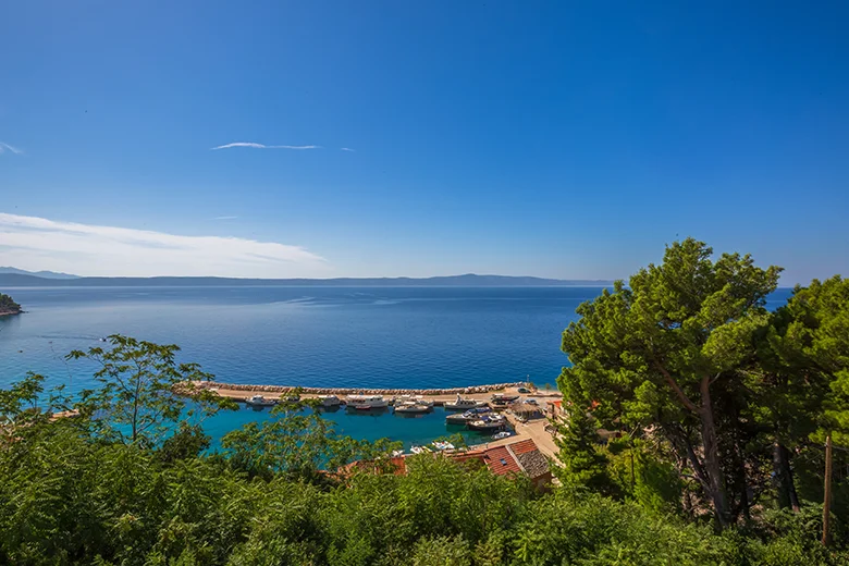 balcony with sea view